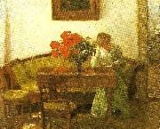 Anna Ancher valmuer pa et bord foran en lasende dame painting